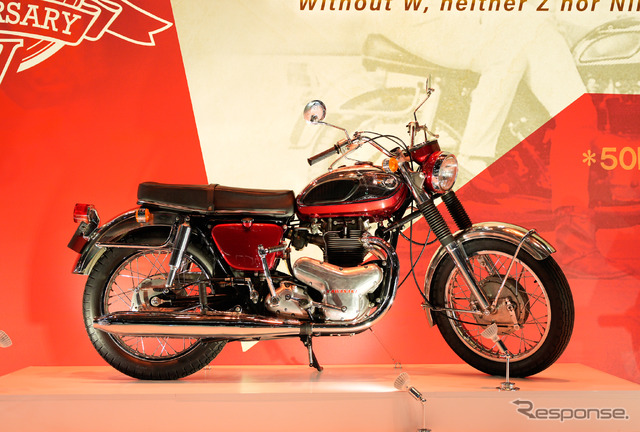 カワサキ「W」ブランド60周年記念展示の『650-W1』（ジャパンモビリティショー2025）