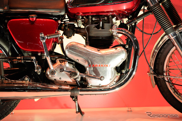 カワサキ「W」ブランド60周年記念展示の『650-W1』（ジャパンモビリティショー2025）