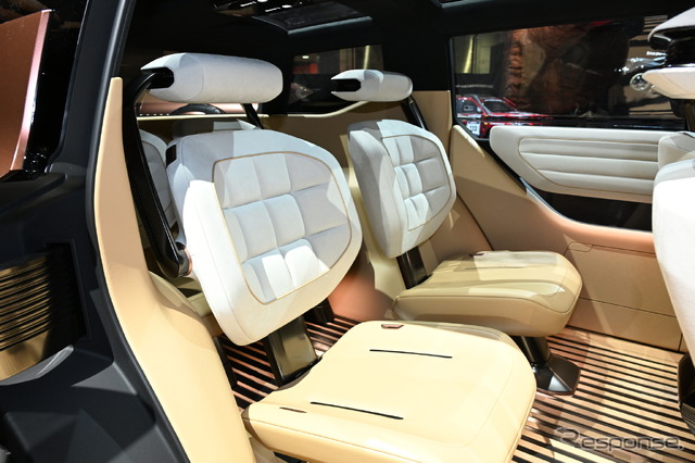 三菱 エレバンス コンセプト（ジャパンモビリティショー2025）