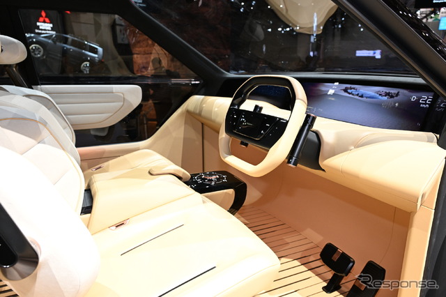 三菱 エレバンス コンセプト（ジャパンモビリティショー2025）