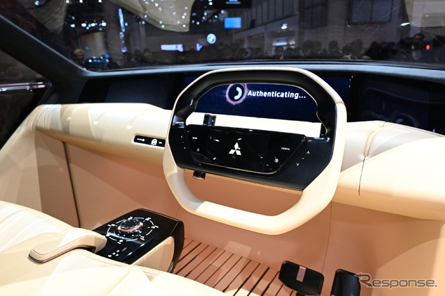 三菱 エレバンス コンセプト（ジャパンモビリティショー2025）