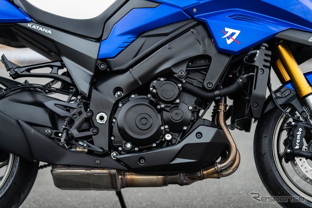 スズキ カタナ（パールビガーブルー）