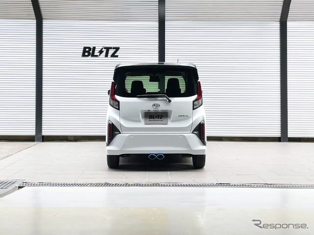 ブリッツ ニュルスペック・カスタムエディション チタンカラーテールセット（VSR）　ダイハツ・ムーヴ（LA850S）装着例