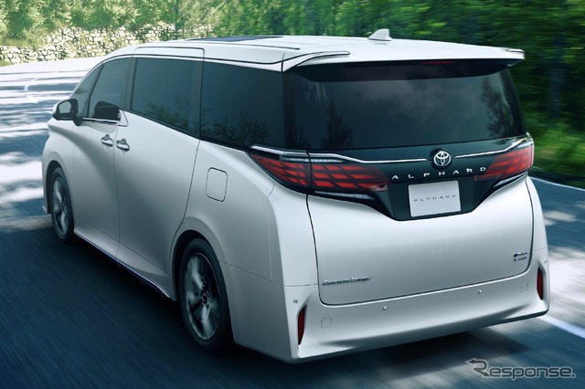 トヨタ・アルファード