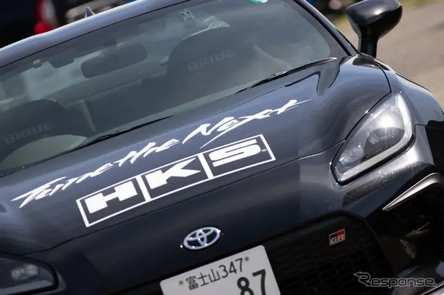 HKS × TOYOTA GR86
