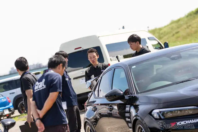 想像以上の違いを体感して会話が弾んでいた