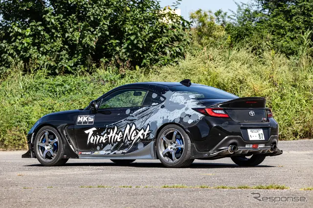 HKS × TOYOTA GR86