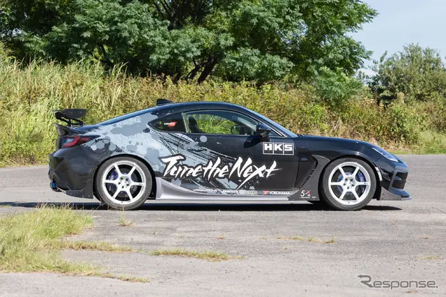 HKS × TOYOTA GR86