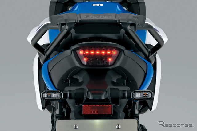 スズキの新型クロスオーバー『SV-7GX』