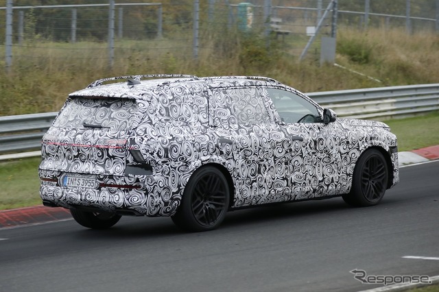 アウディ Q9ホルヒ のプロトタイプ