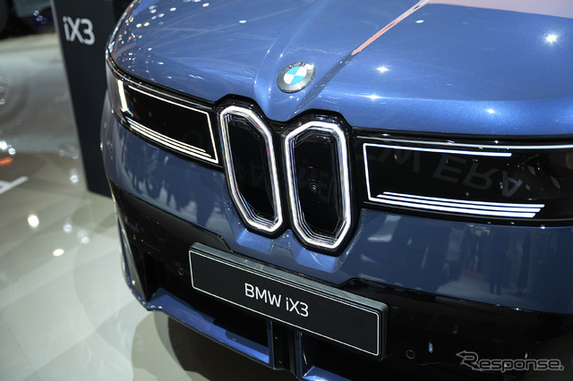 BMW iX3 50 xDrive（ジャパンモビリティショー2025）