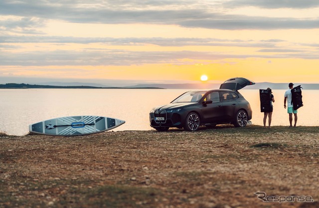 電動スタンドアップパドルボード「BMW x SipaBoards」