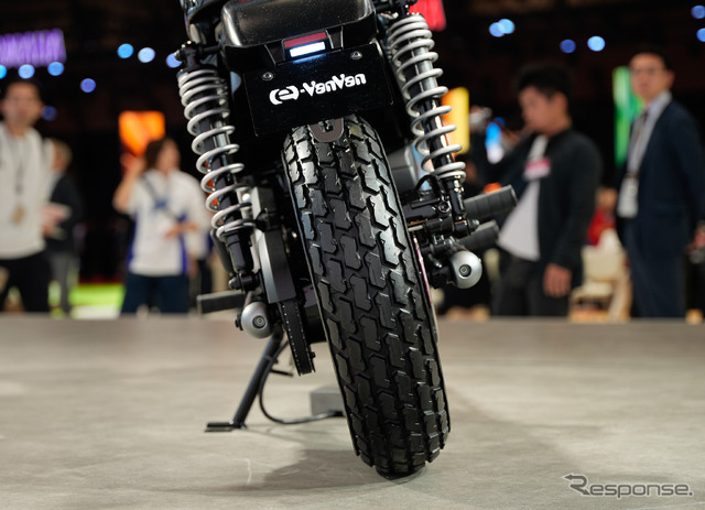 スズキ e-VanVan（ジャパンモビリティショー2025）