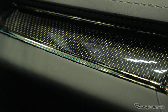 ZEEKR 009（ジャパンモビリティショー2025）