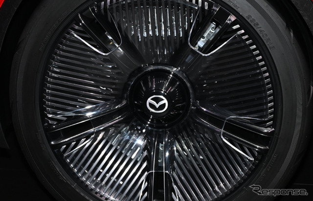 MAZDA VISION X-COMPACT（ジャパンモビリティショー2025）