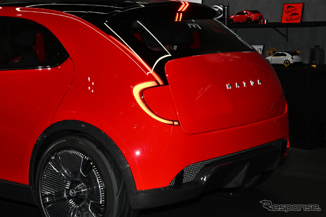 MAZDA VISION X-COMPACT（ジャパンモビリティショー2025）