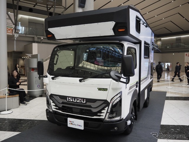 いすゞトラヴィオ（ジャパンモビリティショー2025）