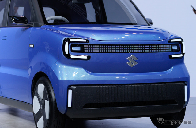 スズキ Vision e-Sky（ジャパンモビリティショー2025）