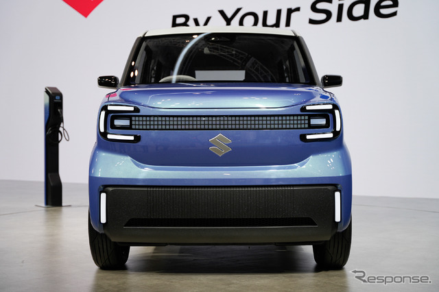 スズキ Vision e-Sky（ジャパンモビリティショー2025）