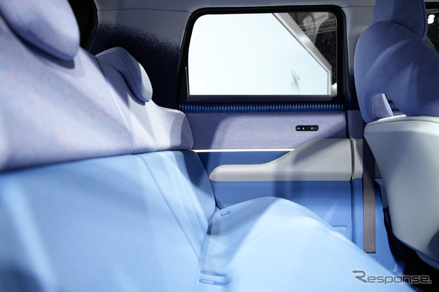 スズキ Vision e-Sky（ジャパンモビリティショー2025）