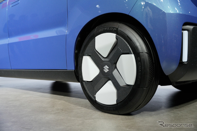 スズキ Vision e-Sky（ジャパンモビリティショー2025）