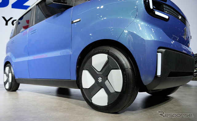 スズキ Vision e-Sky（ジャパンモビリティショー2025）