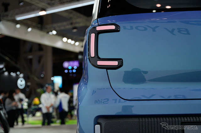 スズキ Vision e-Sky（ジャパンモビリティショー2025）