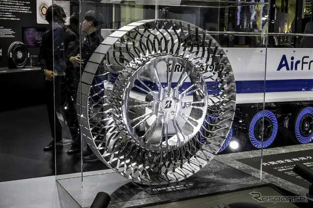 ブリヂストンブース…ジャパンモビリティーショー2025