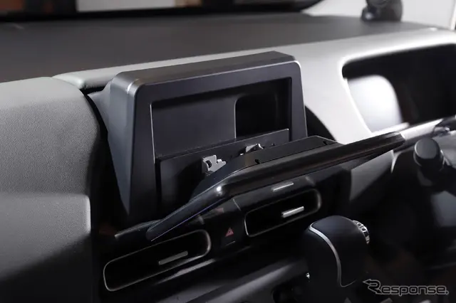 carrozzeria × HONDA フリード