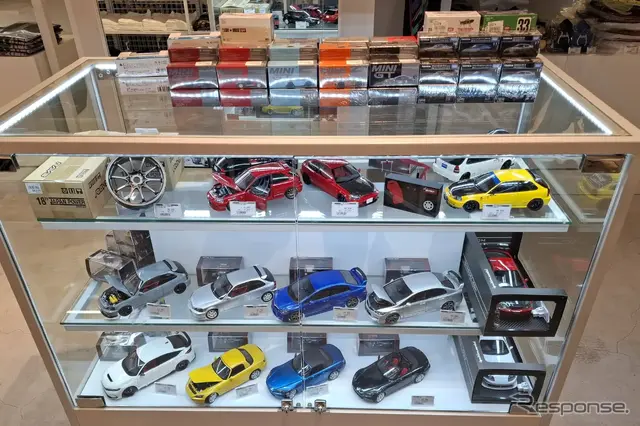 さまざまなミニカーをラインアップ