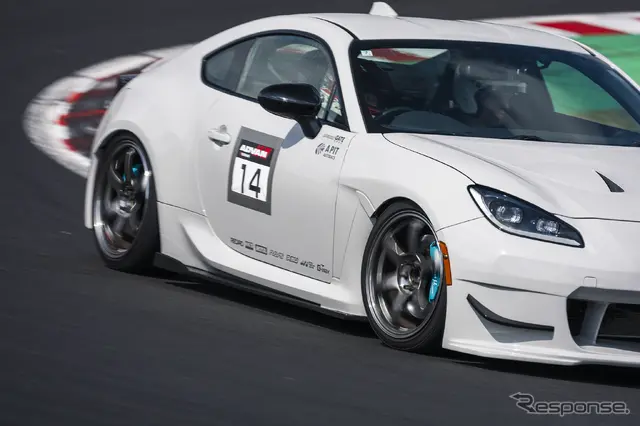 レイズ筑波サーキット同乗試乗…ハイパーミーティング2025筑波