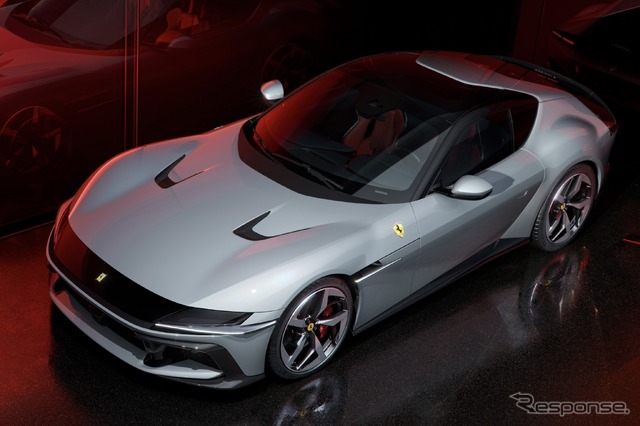 フェラーリ 12チリンドリ