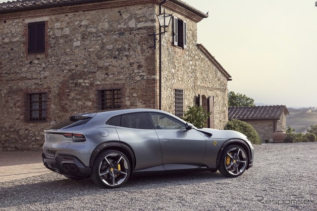 フェラーリ　プロサングエ