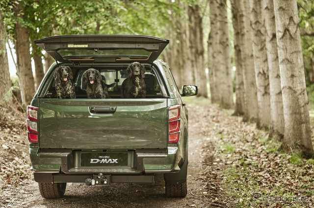 いすゞ『D-Max』の「ハンツマン アクセサリーパック」装着車