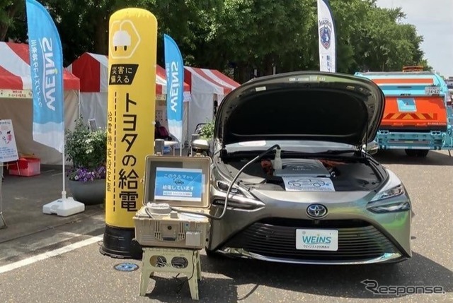 電気を取り出せるトヨタのクルマ