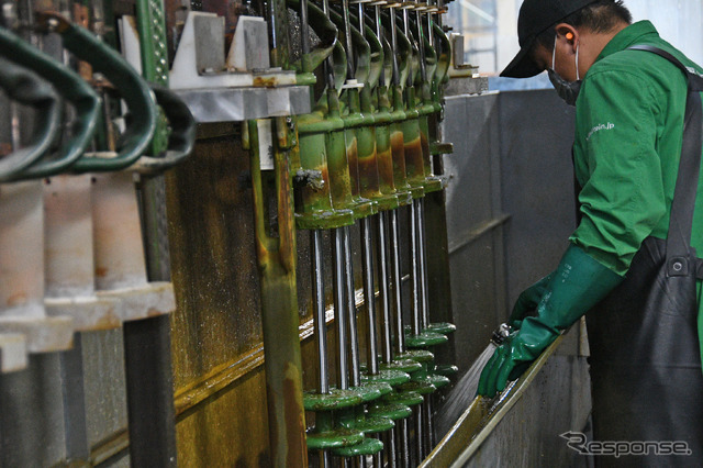 メッキ工程の準備過程。メッキ工程が認められるということで宿遷への工場立地が決まった