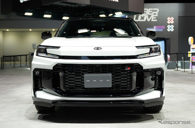 トヨタ RAV4 GRスポーツ（ジャパンモビリティショー2025）