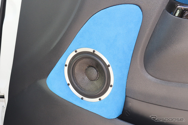 『イー^スト』（大阪府高石市）にて製作されたオーディオカーの一例。