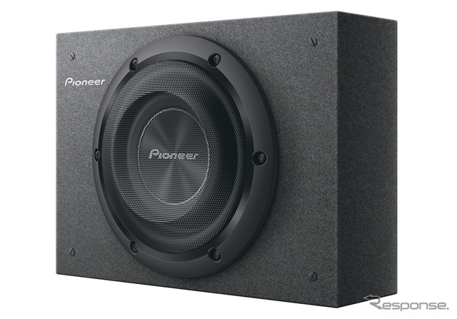 「ボックスサブウーファー（非パワードタイプ）」の一例（カロッツェリア・TS-WX2030）。