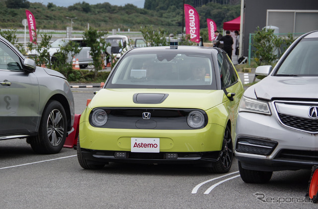 アステモの自操支援技術MDS（マニュアルドラビングサポート）を搭載したホンダeのテスト車