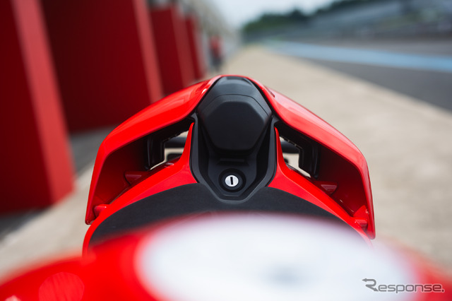 ドゥカティ パニガーレV2S