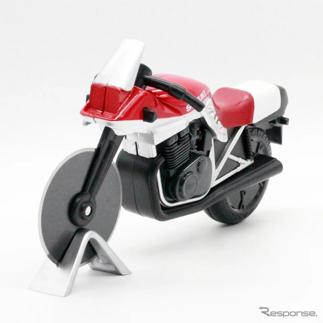 スズキのKATANA型ピザカッター「ピザカッターナ」