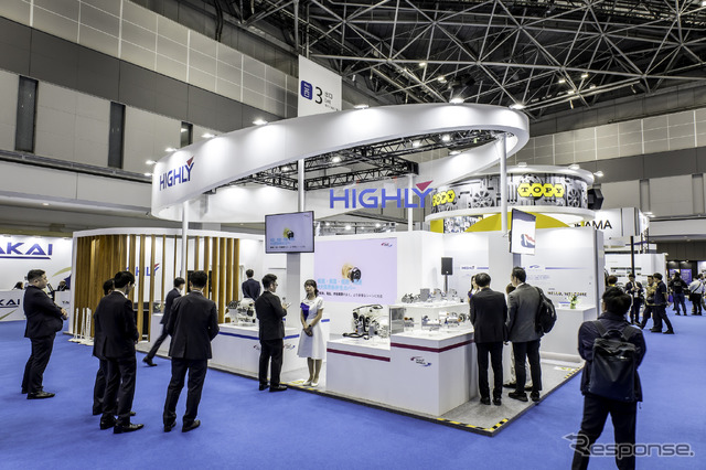 ジャパンモビリティショー2025、ハイリマレリブース