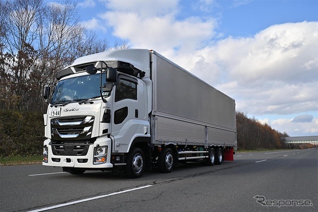 自動運転事業実証に導入する自動運転大型トラック