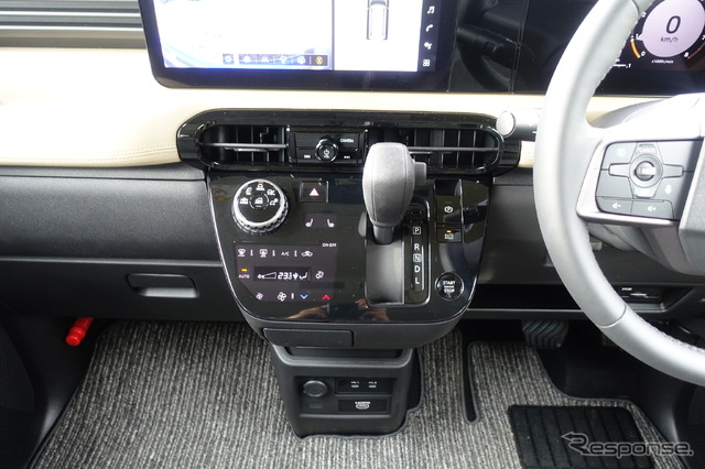 三菱 デリカミニ 新型