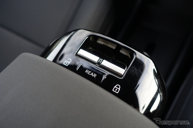 ボルボ EX30 Plus Single Motor