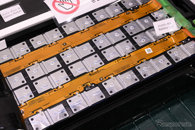 「AVATR12」のバッテリーモジュール