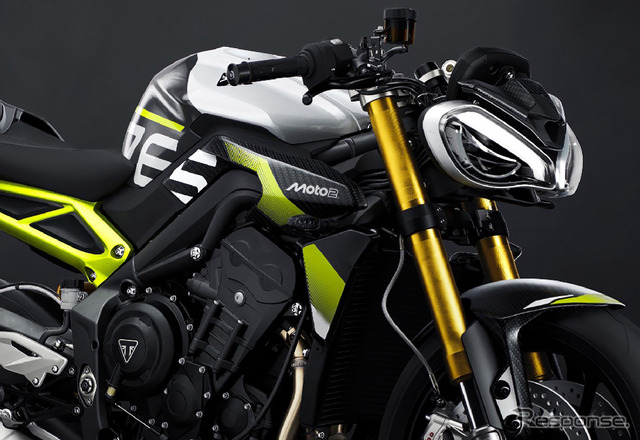 トライアンフ ストリートトリプル Moto2エディション