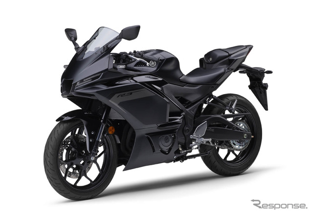 ヤマハ YZF-R25（マットダークグレーメタリック8）