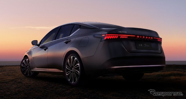 日産 ティアナ 新型